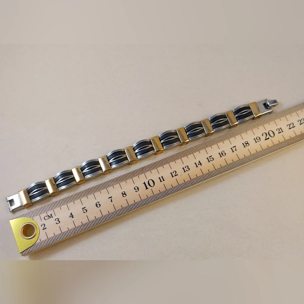 Elegant Two-Tone Men's Bracelet - Picture 6 of 10